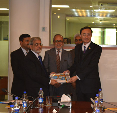 Ambassador of China to Pakistan Briefed About COMSATS' Programmes