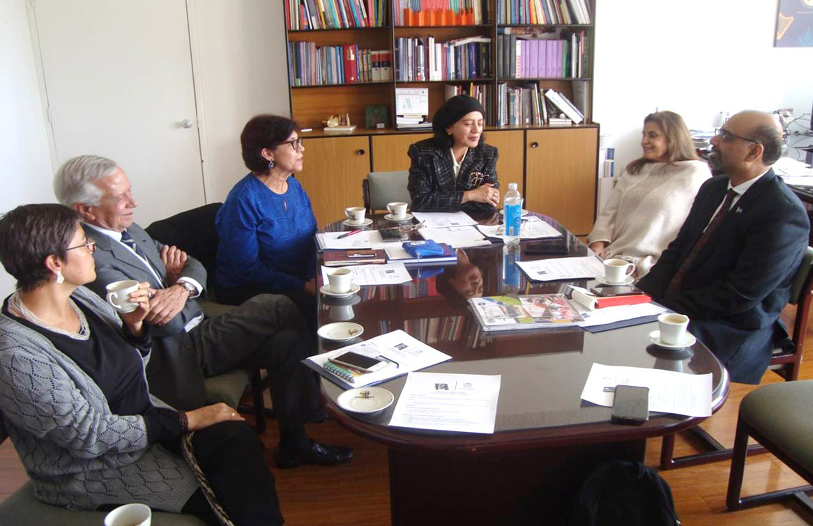 COMSATS Cements Cooperation with Colombia