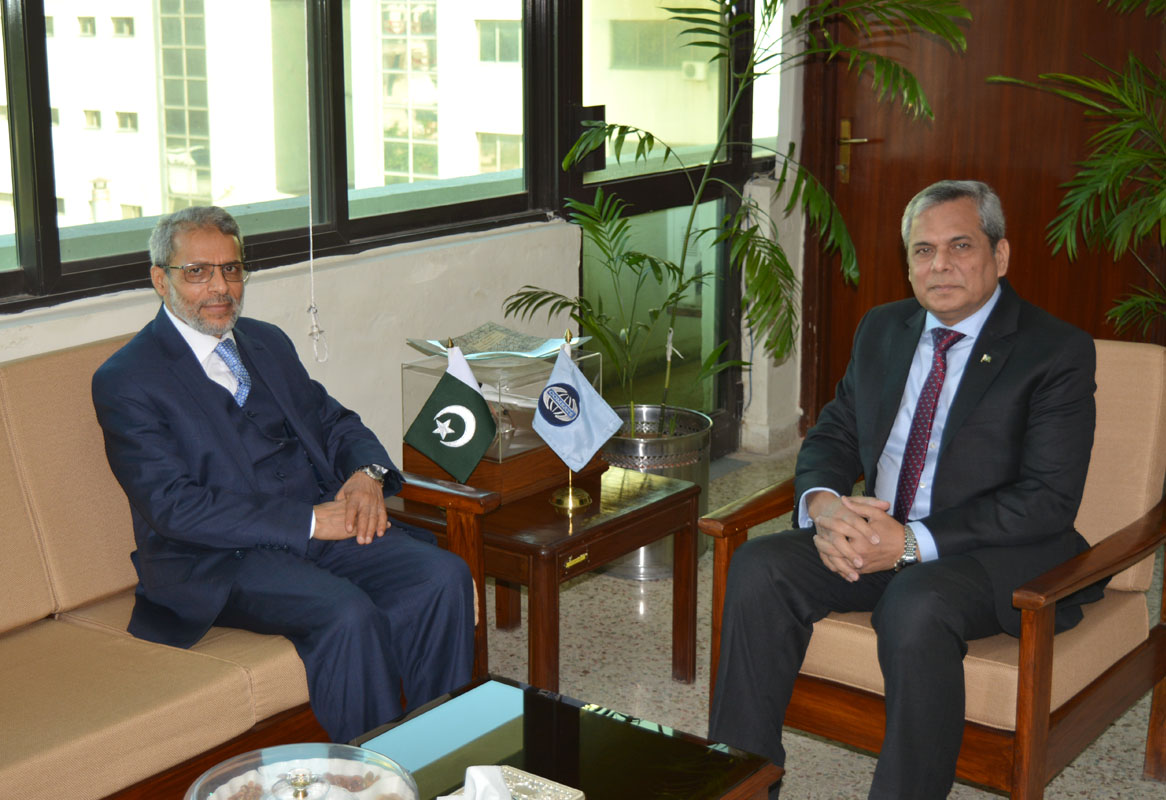 Ambassador of Yemen Visits COMSATS Secretariat