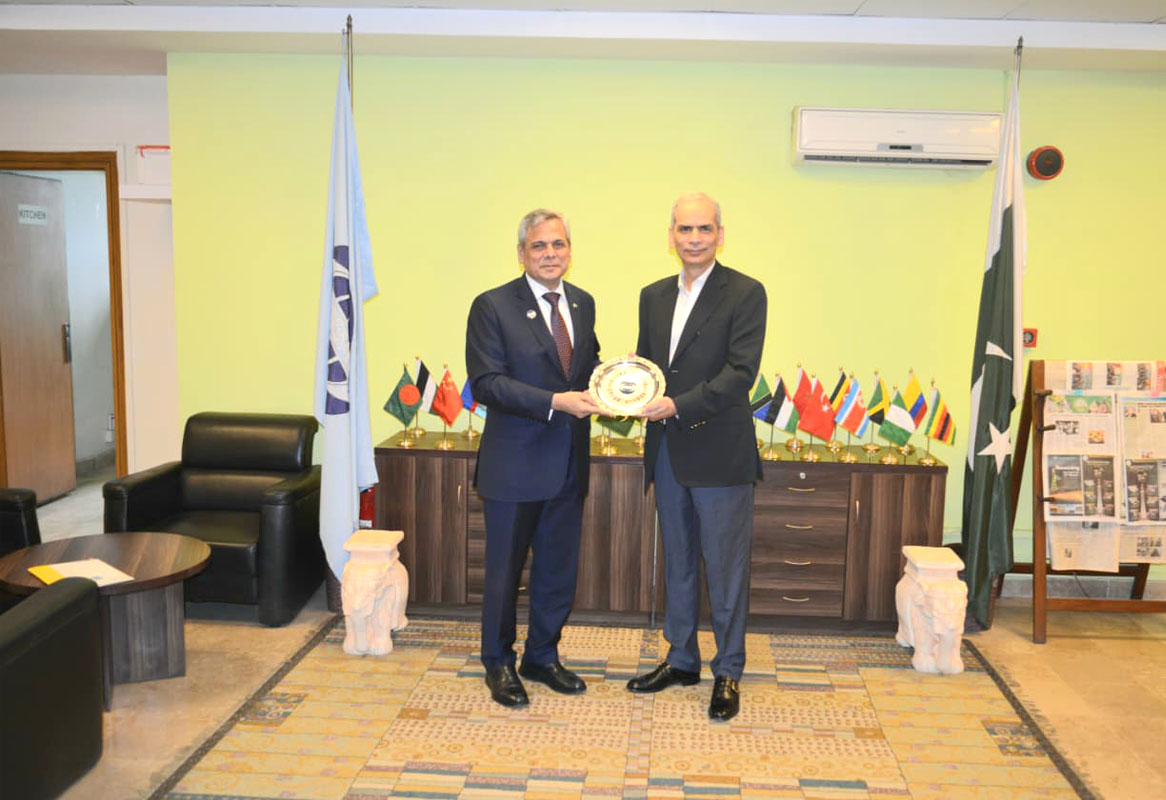 Federal Ombudsman Visits COMSATS Secretariat to Advance Collaboration on Technology-Driven Public Service Delivery and Sustainable Mobility