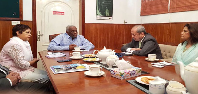 Executive Director COMSATS calls on the High Commissioner of South Africa in Pakistan