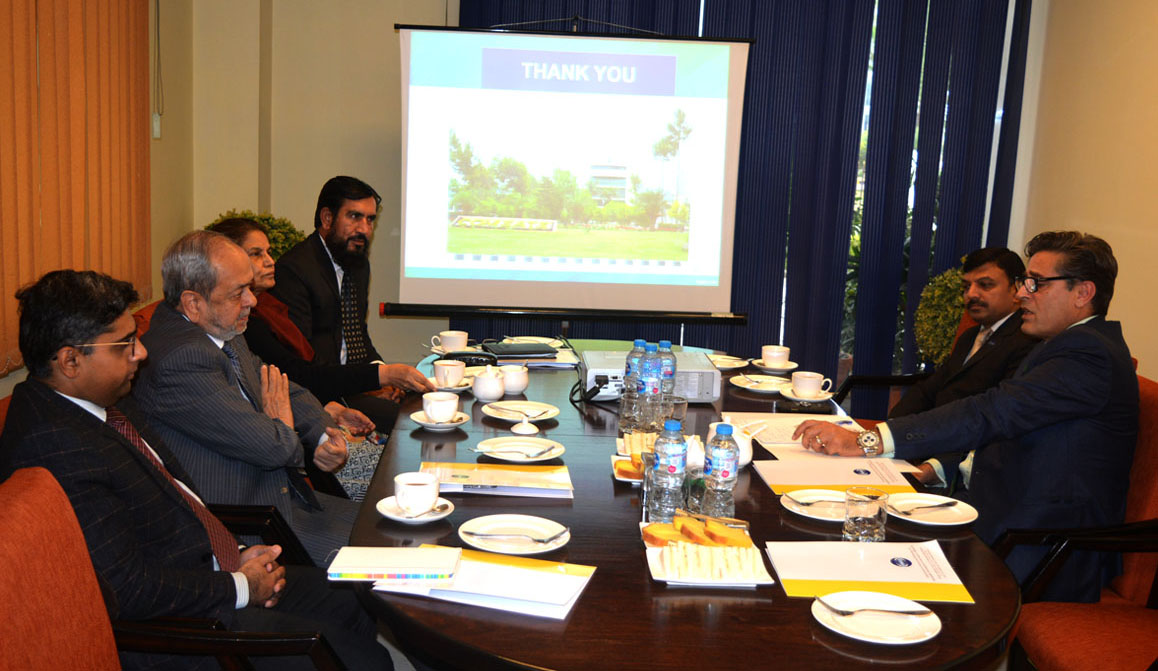 Director General (UN), Ministry of Foreign Affairs, Government of Pakistan visits COMSATS Headquarters