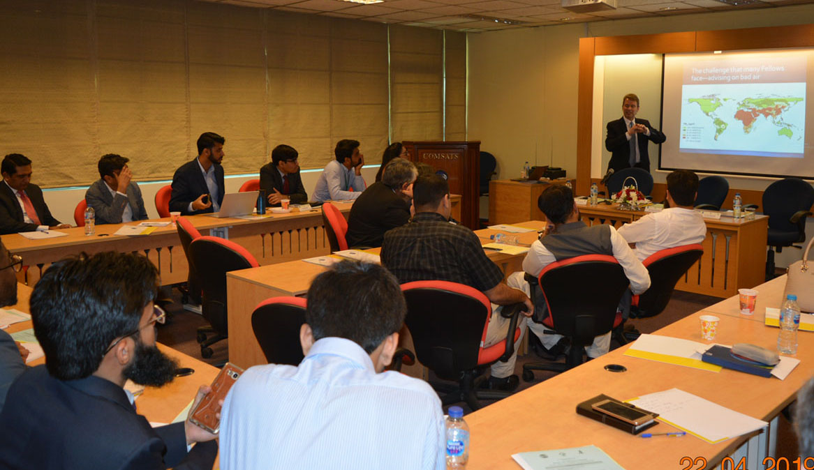 COMSATS Organizes Talk on “Air Pollution in Pakistan” In Commemoration of the Earth Day 2019