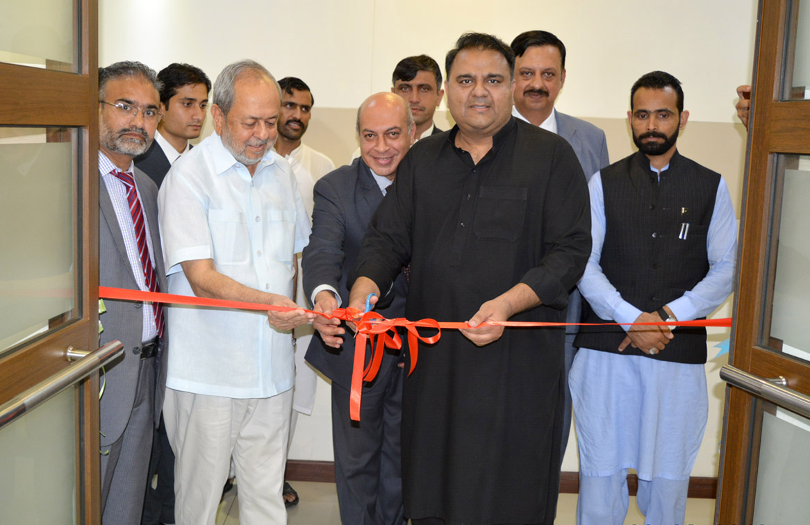 Federal Minister for S&T Inaugurates COMSATS Tele-Health Clinic in Pind Sawika, District Jhelum