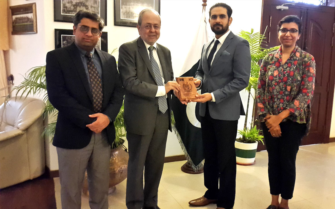 COMSATS’ Delegation Hold Meetings with Sri Lankan Government Officials