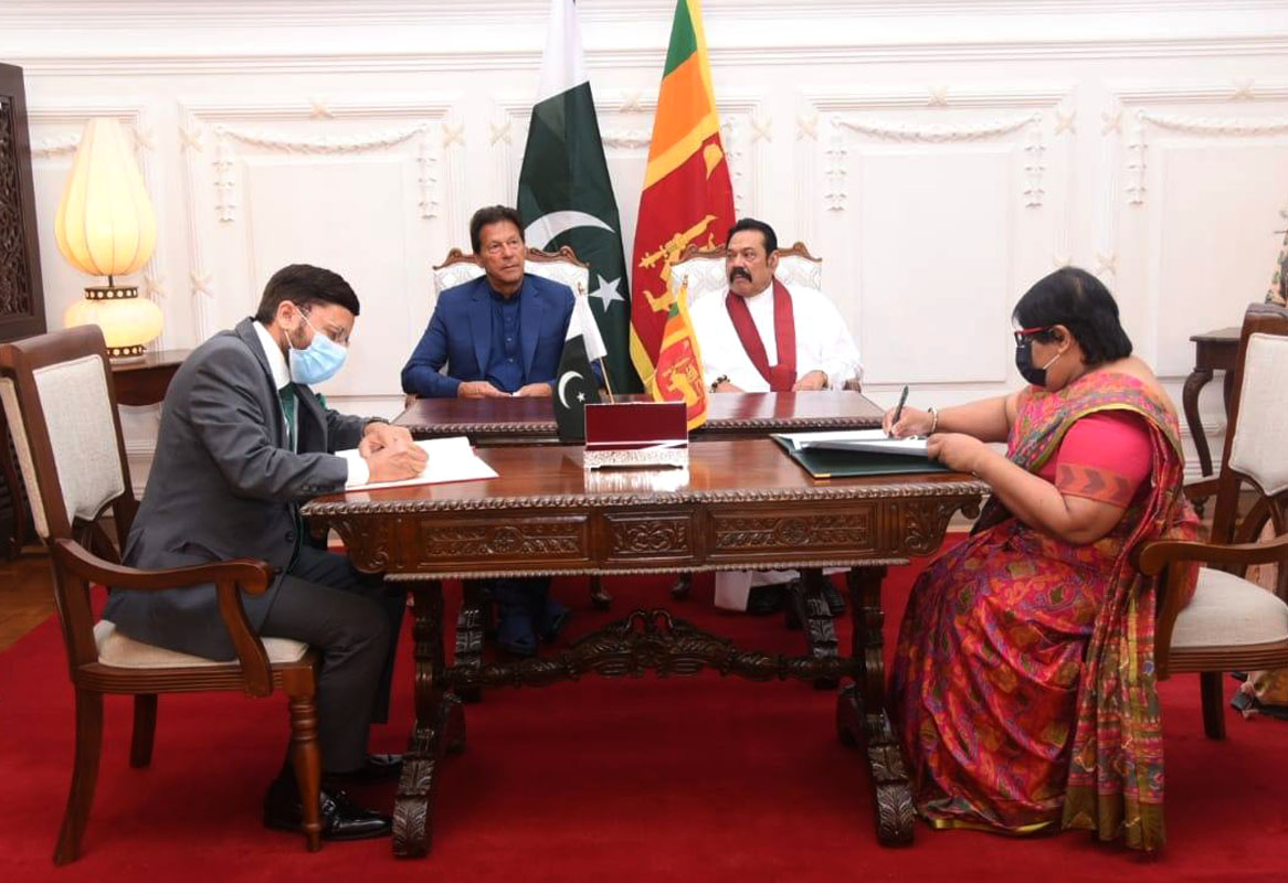 PMs of Pakistan and Sri Lanka witness MoUs signed among COMSATS’ CoEs