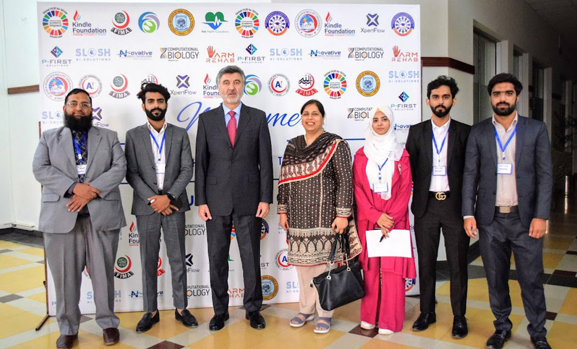 COMSATS Participates in 2nd Innovative Healthcare Technologies Summit