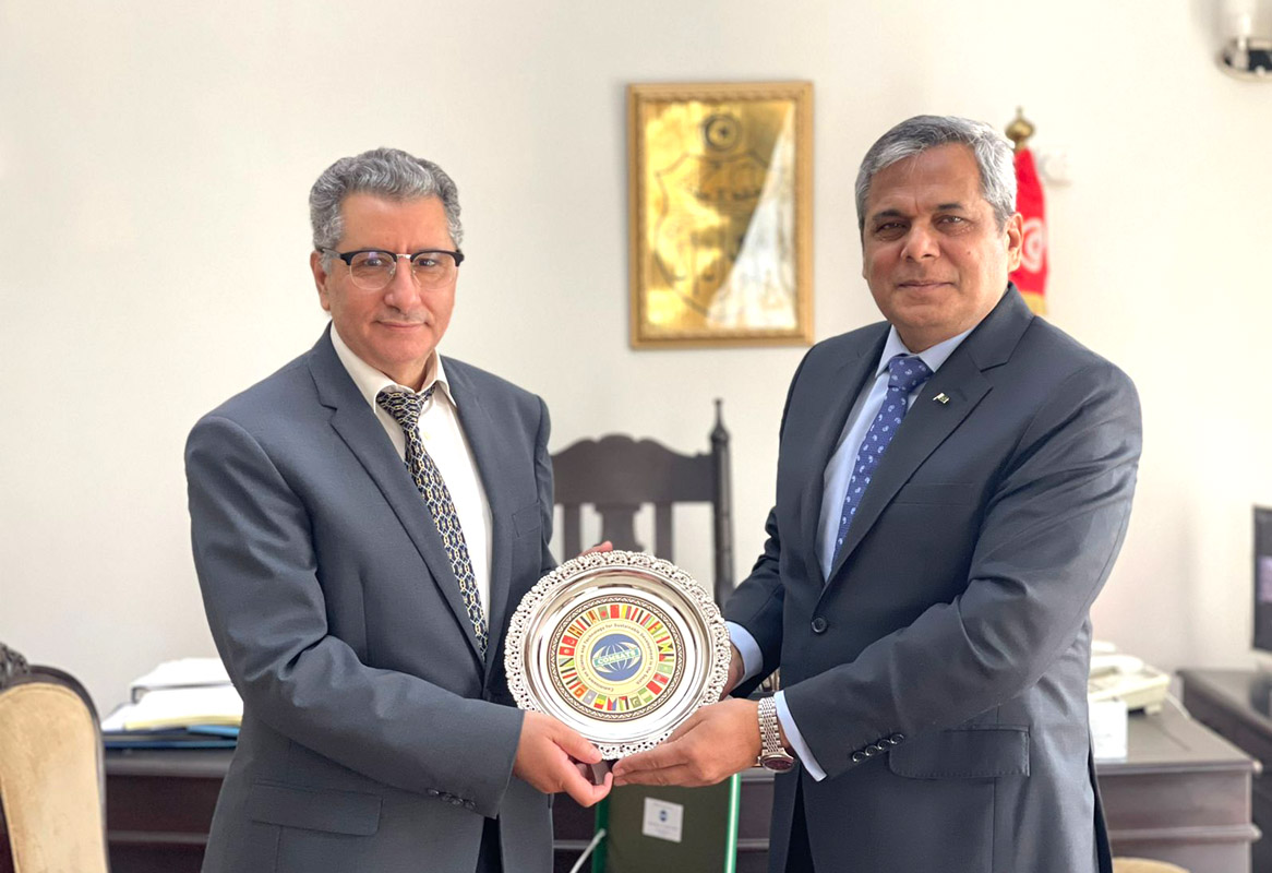 The Executive Director COMSATS Calls on the Ambassador of the Republic of Tunisia